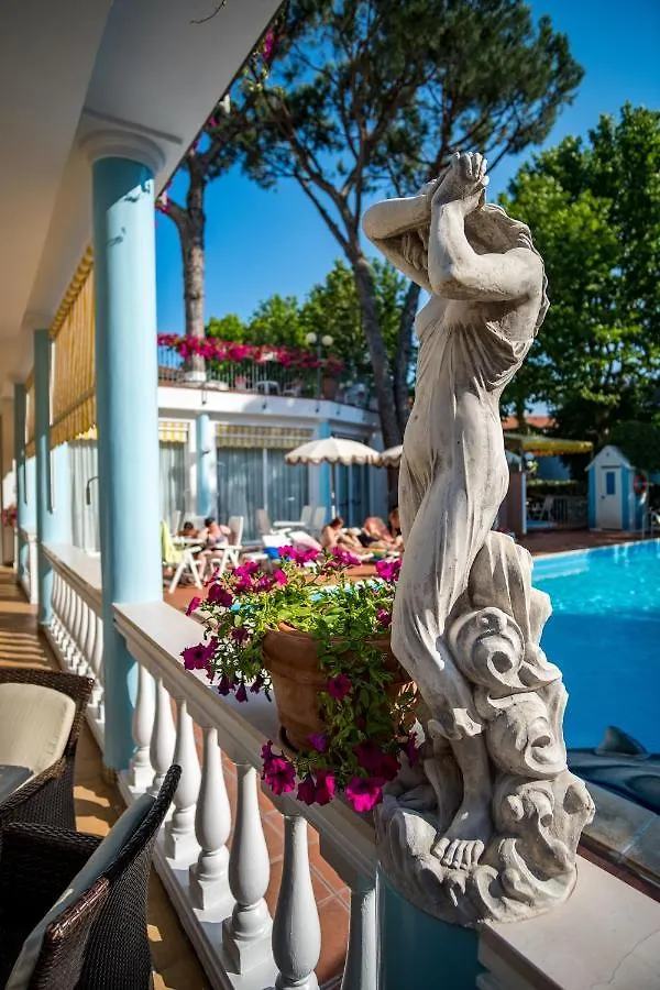 Hotel Villa Dei Fiori - Sul Mare Con Piscina Viserbella di Rimini 3*,  Itálie