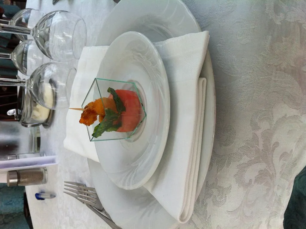 Hotel Villa Dei Fiori - Sul Mare Con Piscina Viserbella di Rimini